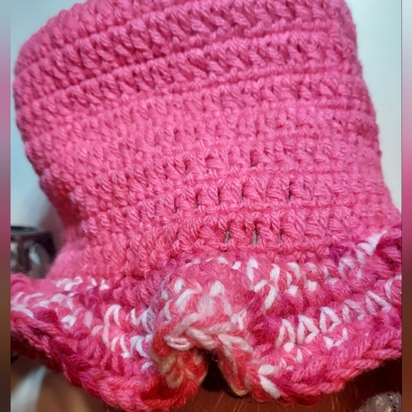 #12L❤️ve HANDMADE. Ruffle BUCKET HAT - Picture 2 of 4